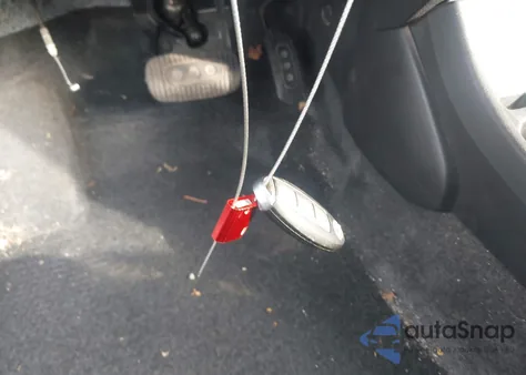 2010 Nissan Versa 1.8Sl z USA, uszkodzony, nr VIN 3N1BC1CPXAL364514